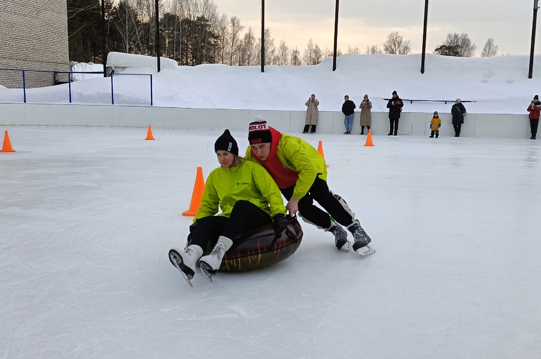 Команда УЗПМ завоевала «серебро» на конькобежной эстафете в Краснокамске, рис. 3